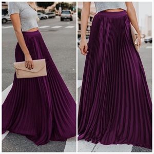 Purple High Waisted Pleated Maxi Fall Winter Skirt - Large